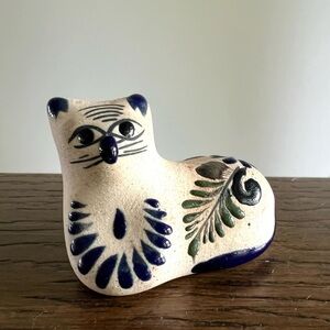 Hand Made Mexico Folk Art Pottery Tonala Cat Kitty Laying Down Figurine Signed